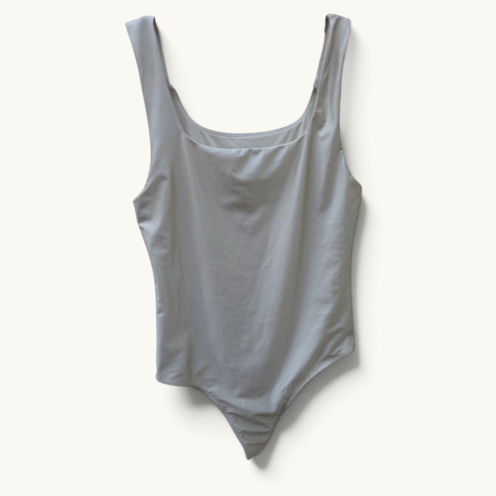 House of‎ Harlow 1960 White Scoop Neck High Cut Thong Bodysuit XS